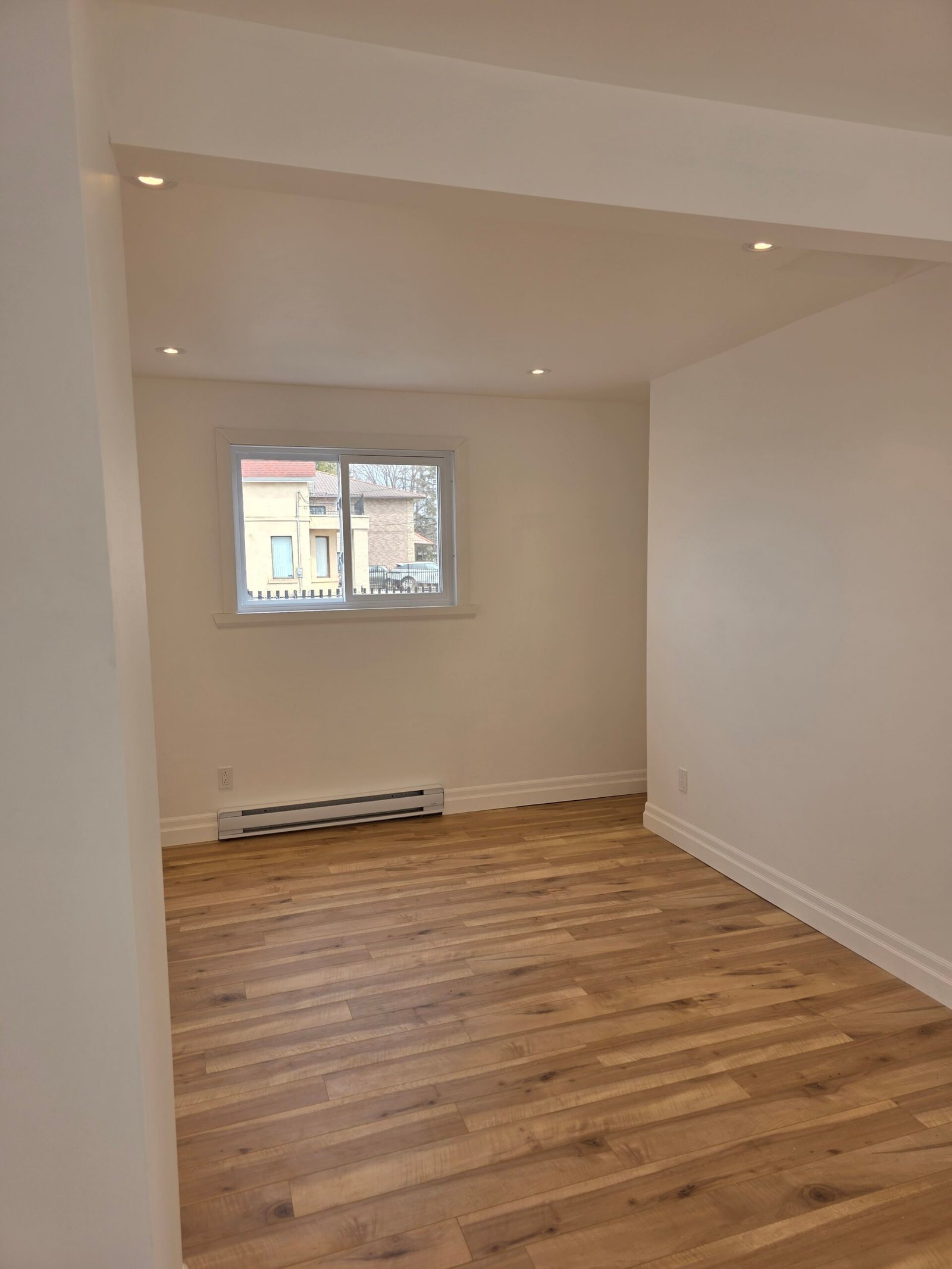 9375 Gouin E. property photo 10