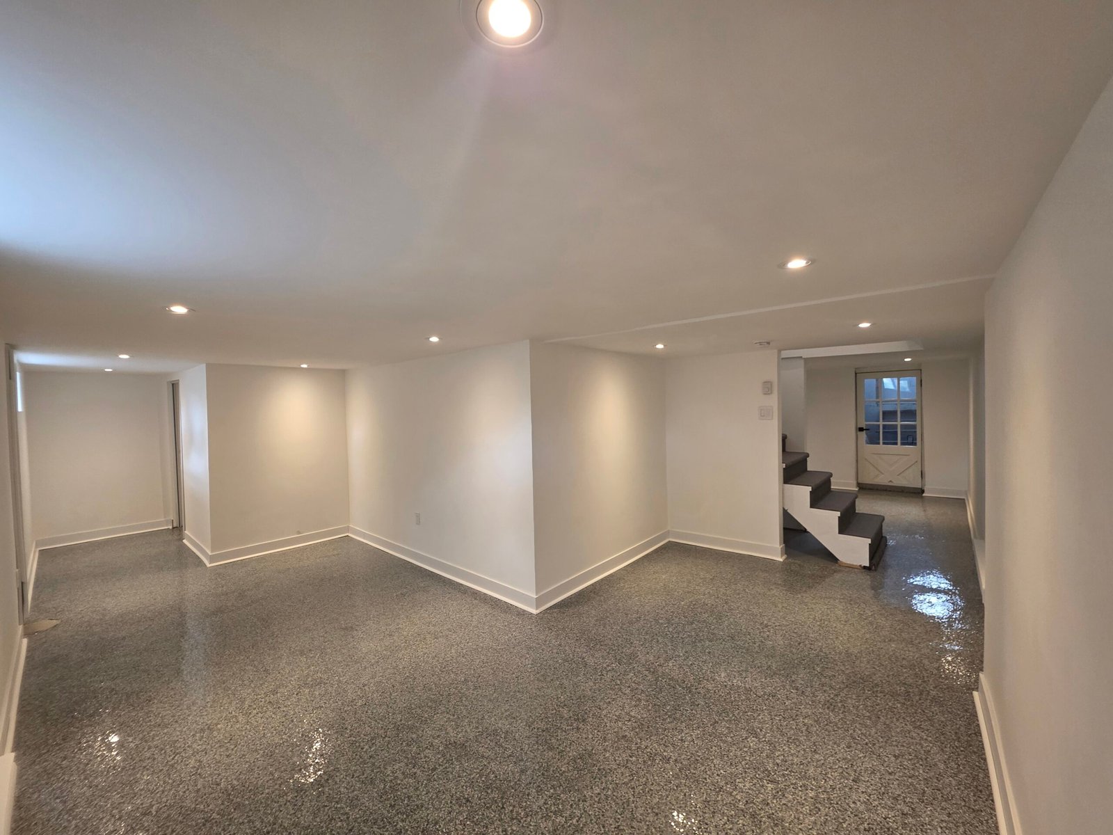 Basement bathroom and laundry area at 9375 Gouin E.